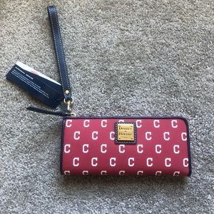 DOONEY & BOURKE Cleveland Indians Wallet